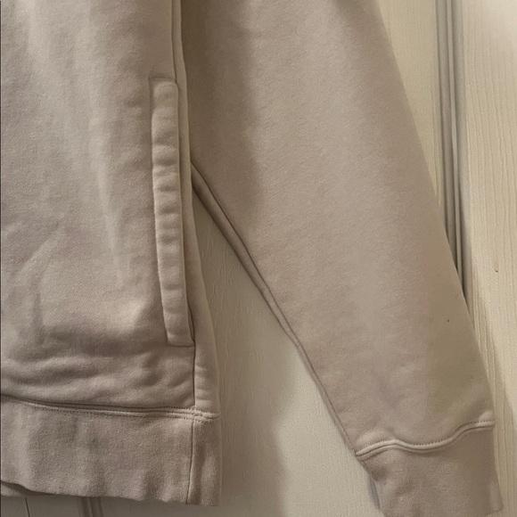 Nike Men's Quarter Zip Pullover - Picture 5 of 8